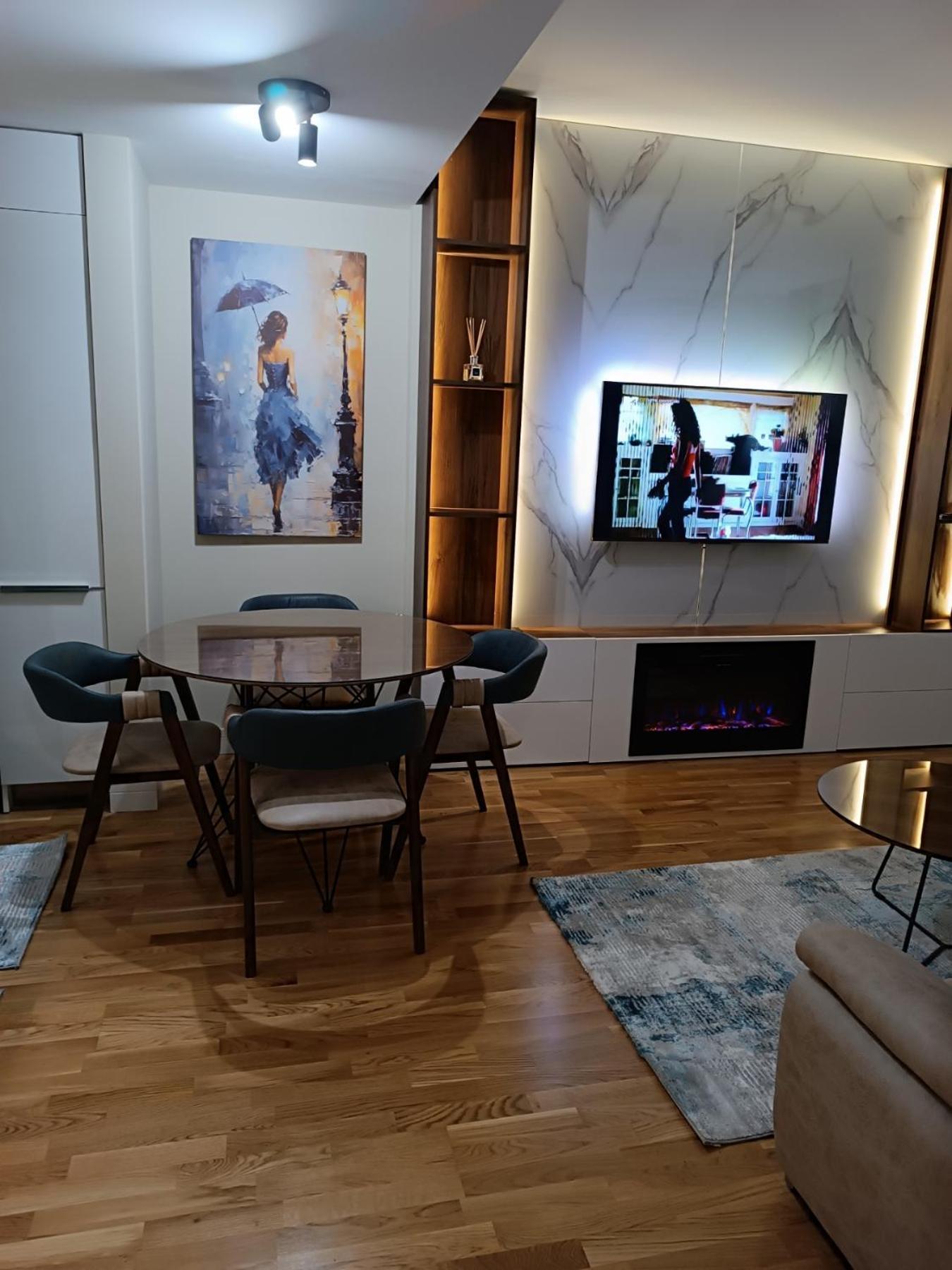 Anika Luxury Apartment At Diamond Center Üsküp Dış mekan fotoğraf