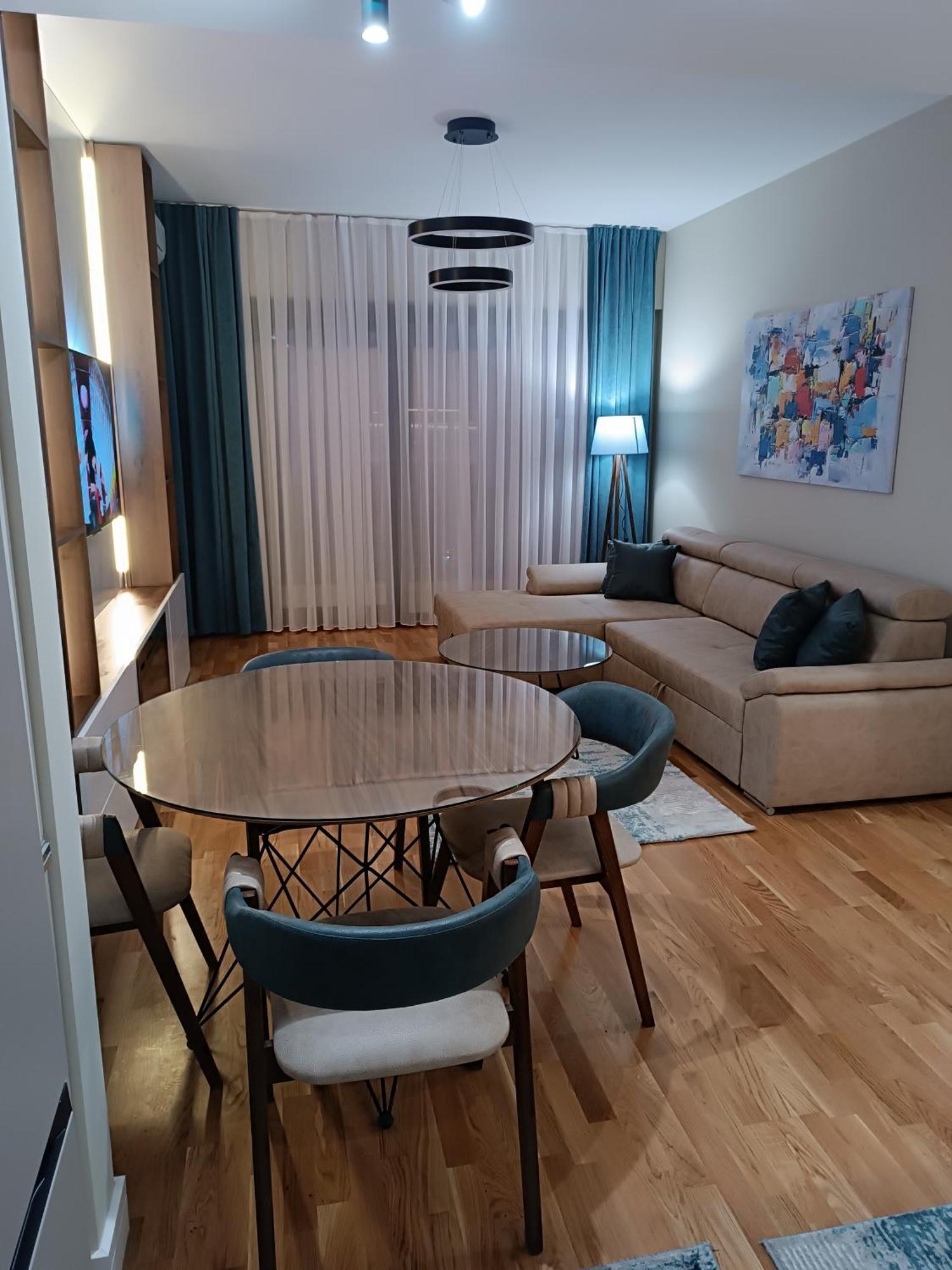 Anika Luxury Apartment At Diamond Center Üsküp Dış mekan fotoğraf
