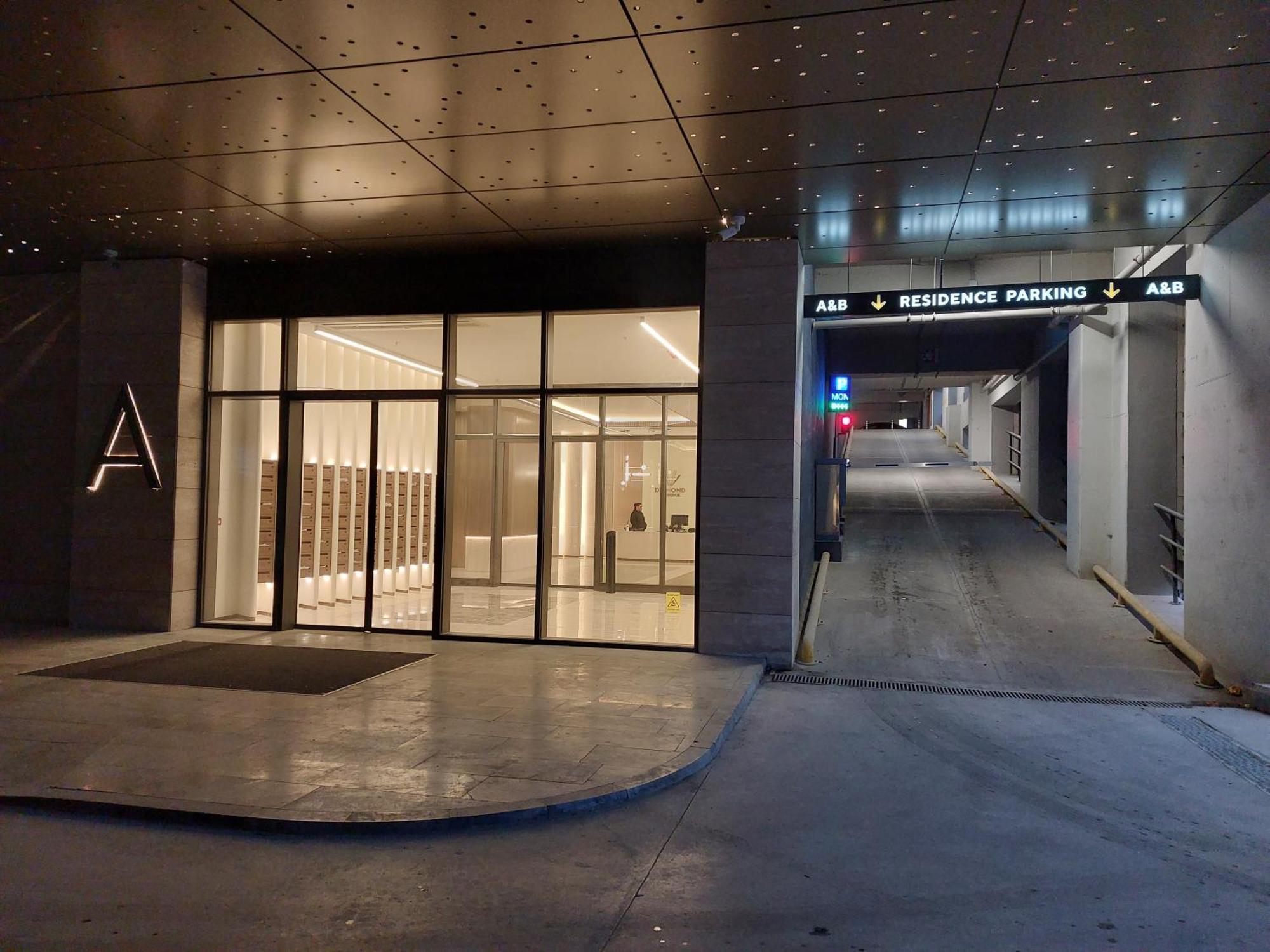 Anika Luxury Apartment At Diamond Center Üsküp Dış mekan fotoğraf